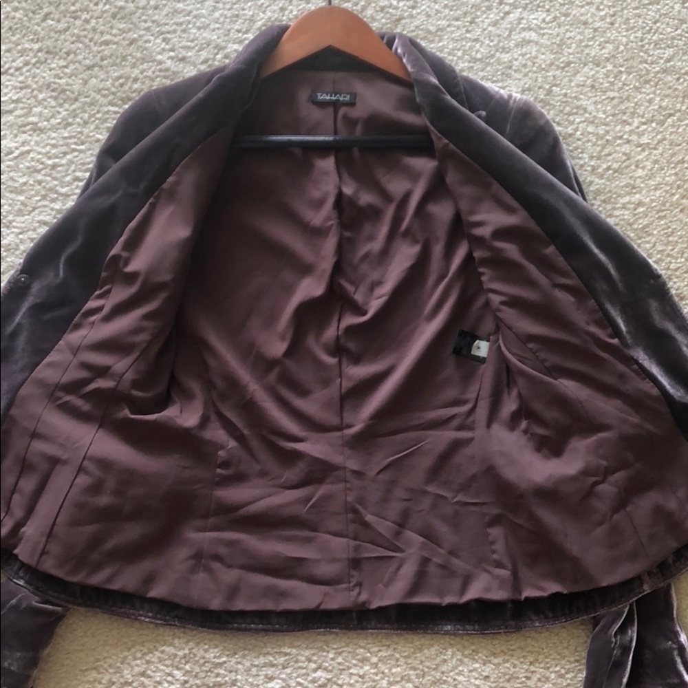 Jacket - Picture 3 of 6